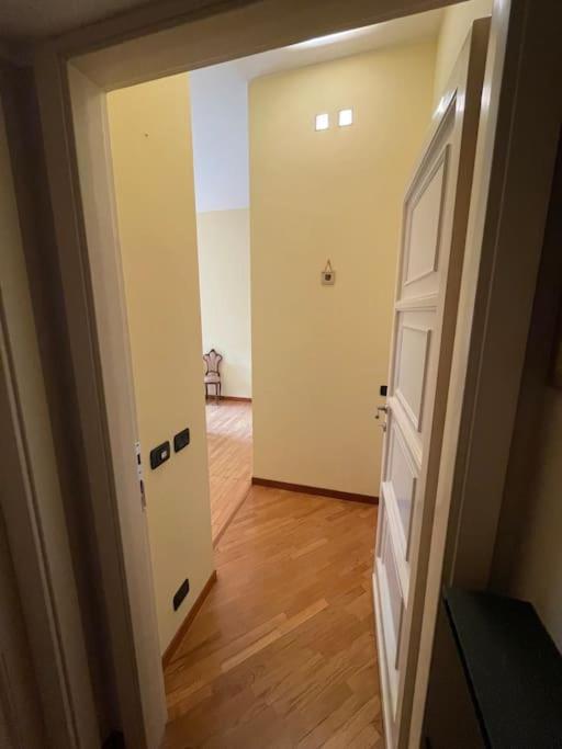 Casa Caldara Apartment Milan Bagian luar foto